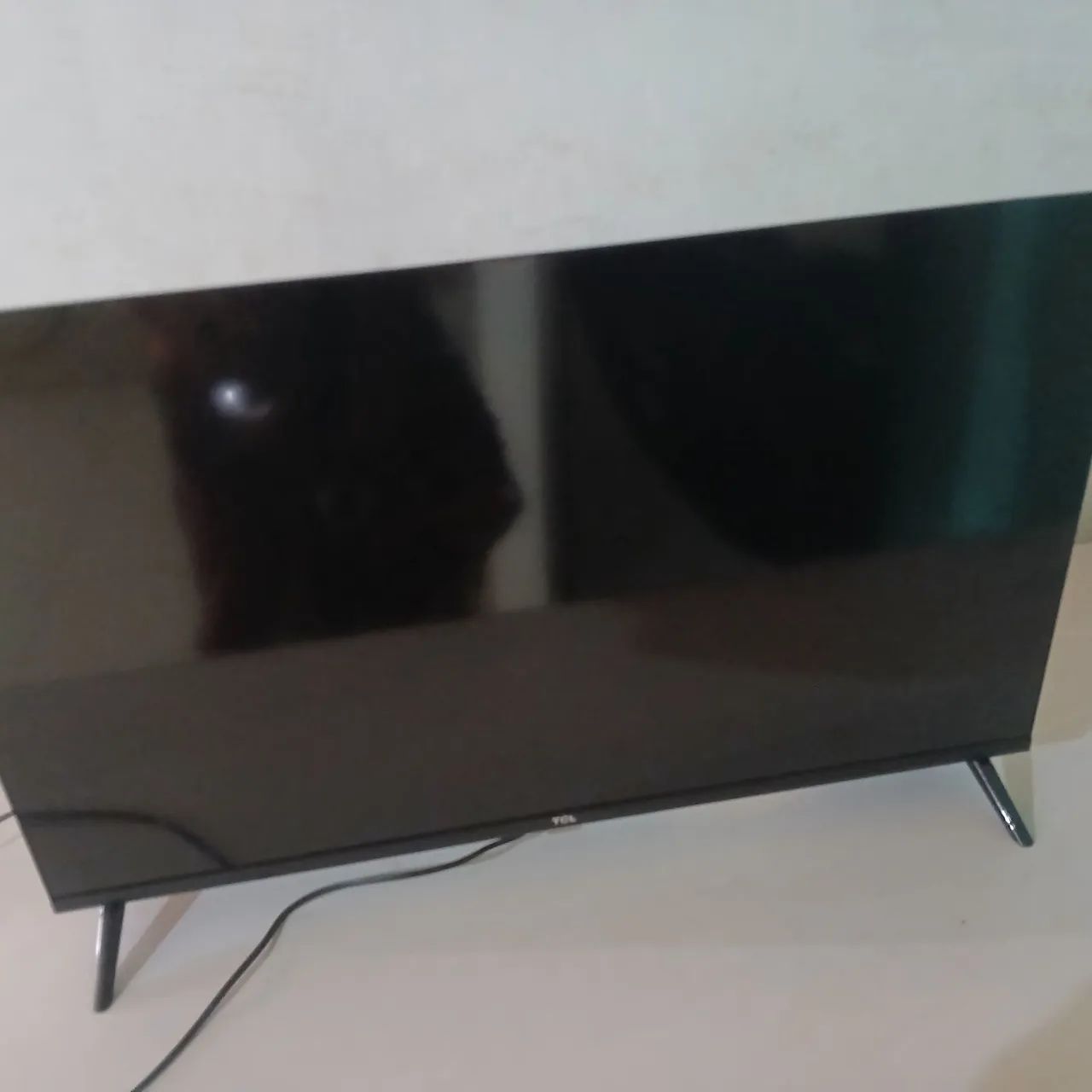 Vendo essa tv 3 meses de uso 