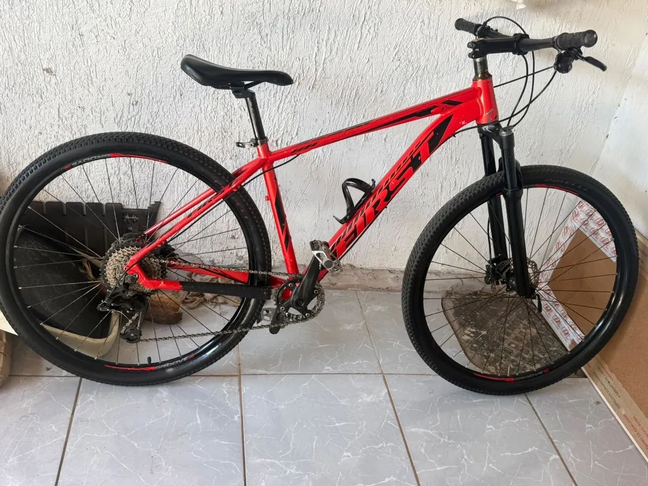 BICICLETA FIRST