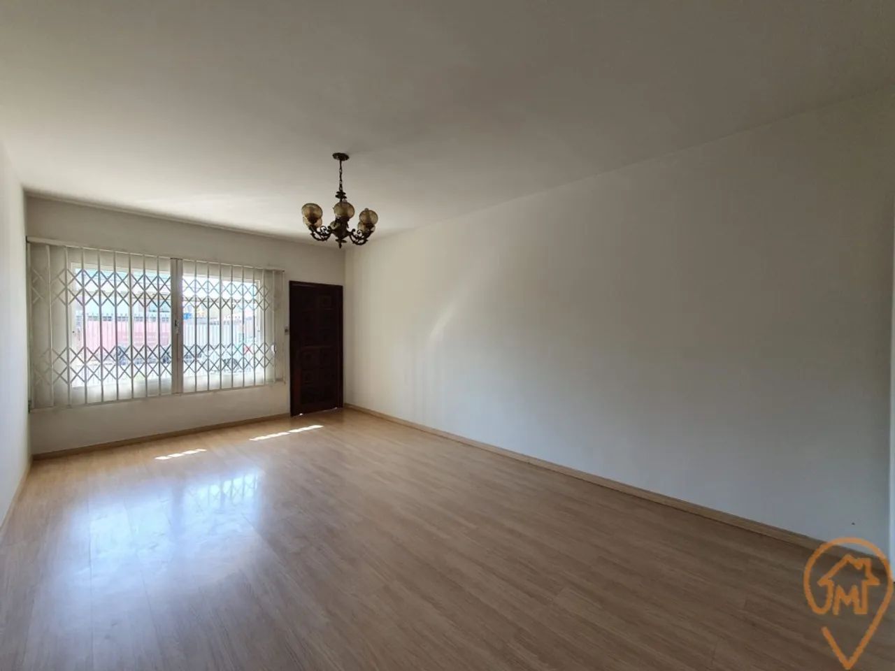 TERRENO COM 504m² | RESIDÊNCIA AVERBADA COM 211m² | HAUER - Foto 3