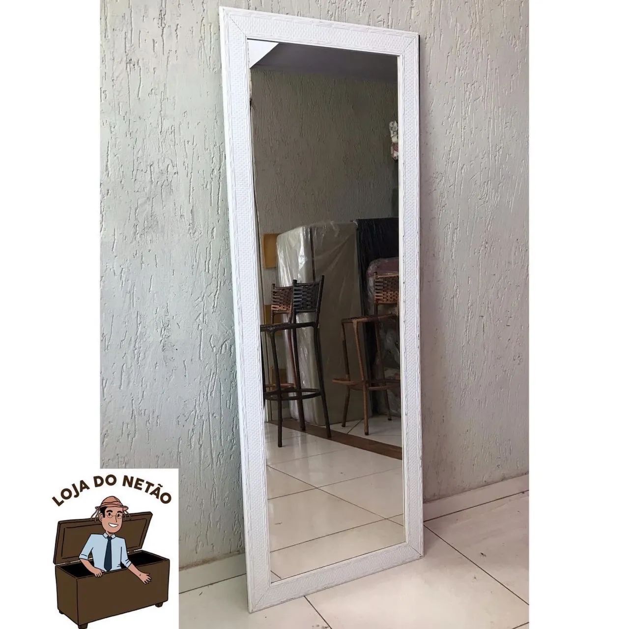 Espelho grande com moldura  - Foto 2