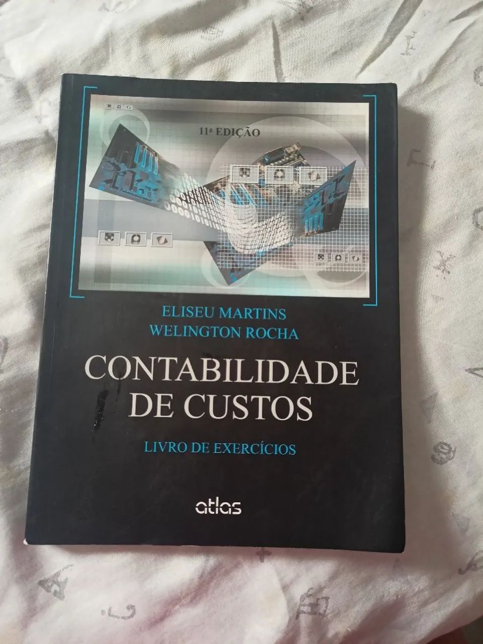 Livro Contabilidade de Custos - capa preta
