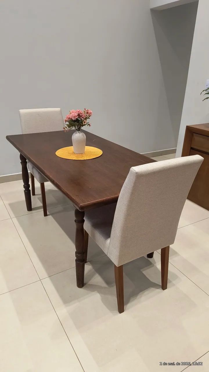 Vendo Mesa de Madeira