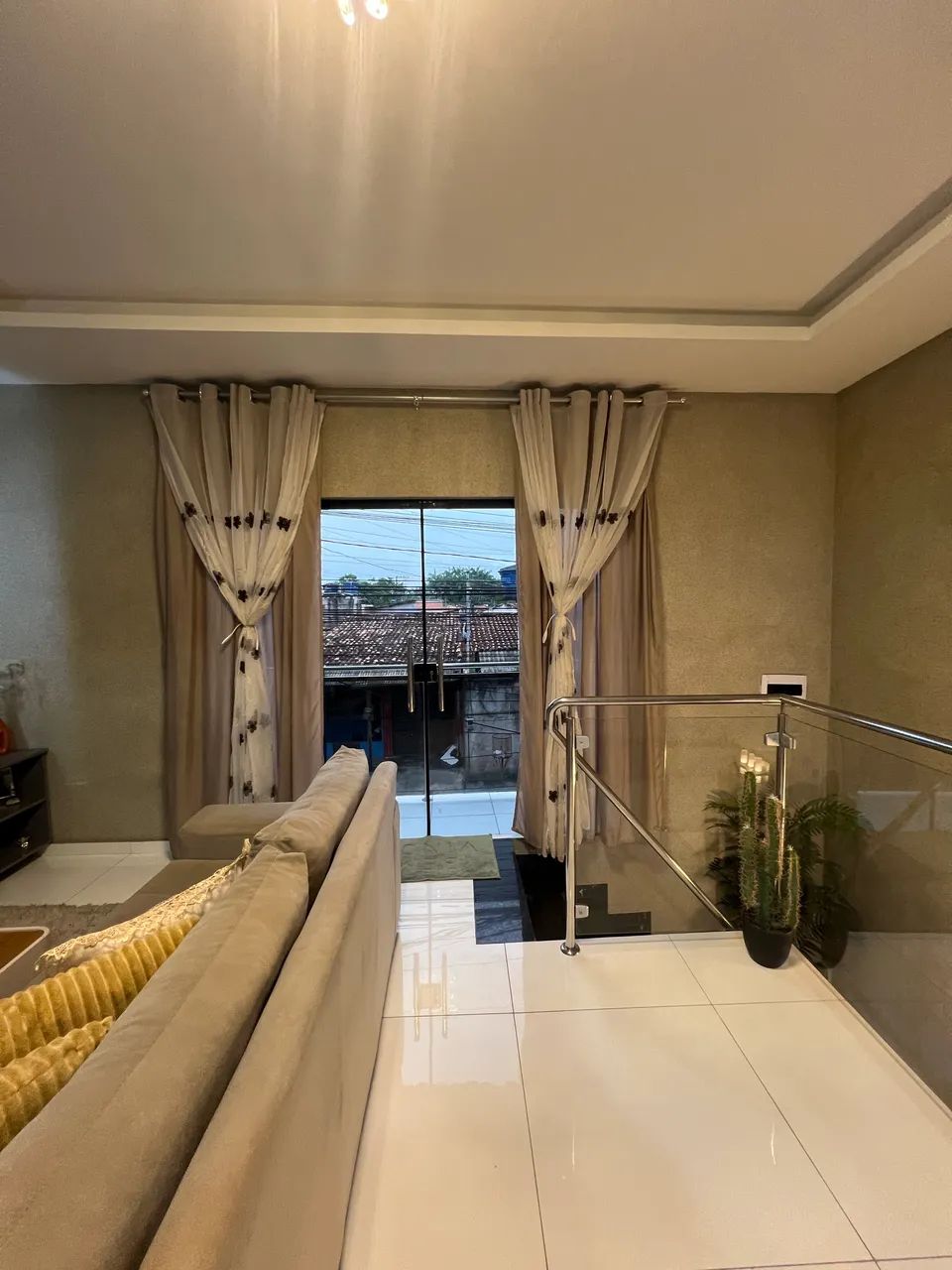 CASA COM PONTO COMERCIAL A VENDA EM ANANINDEUA  - Foto 4