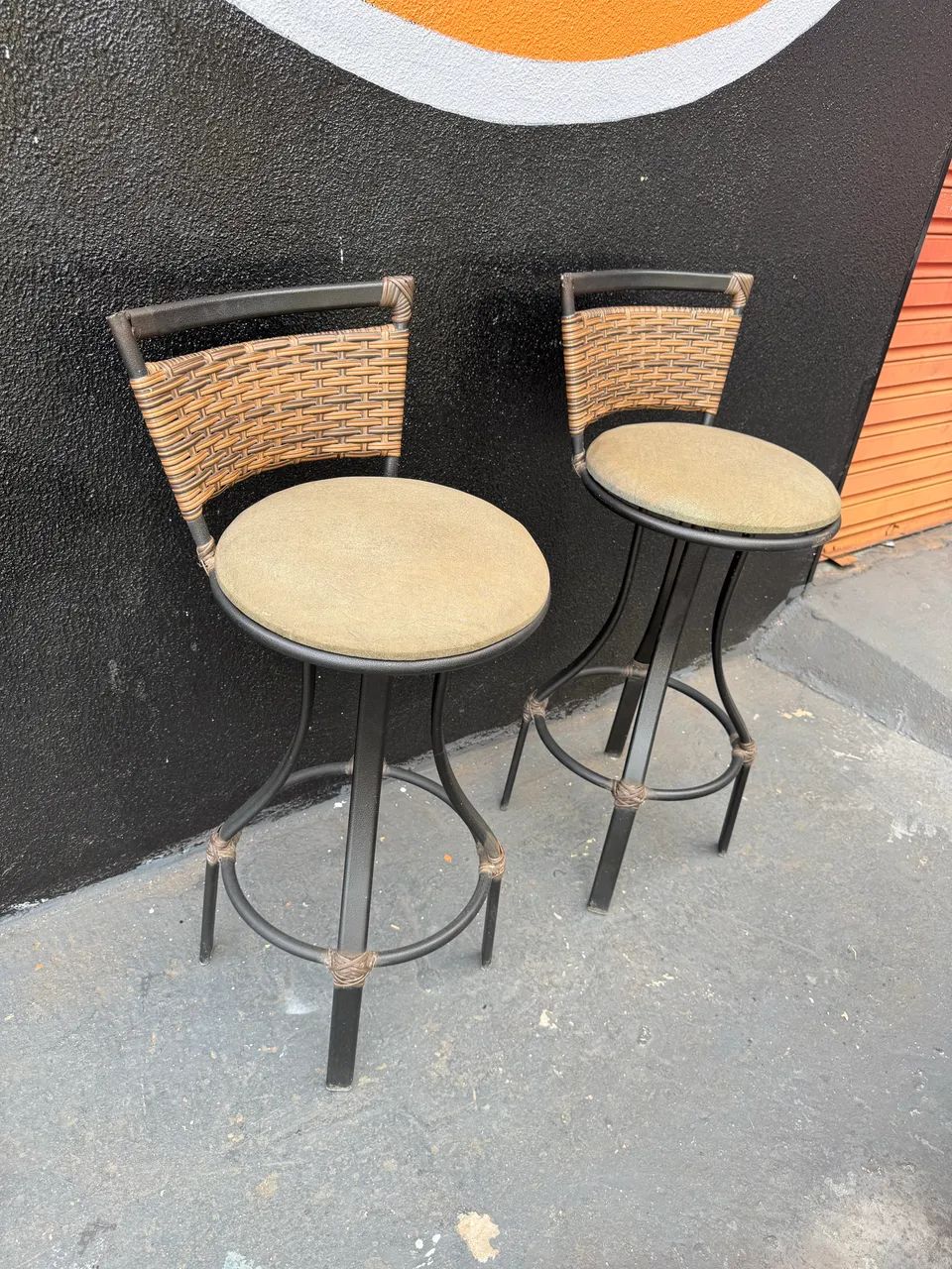 Banqueta de alumínio Última peça 