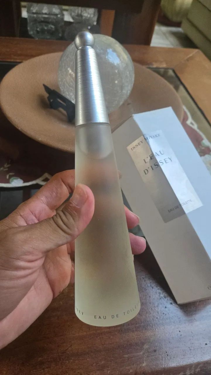 L eau de Issey 100ml  - Foto 4