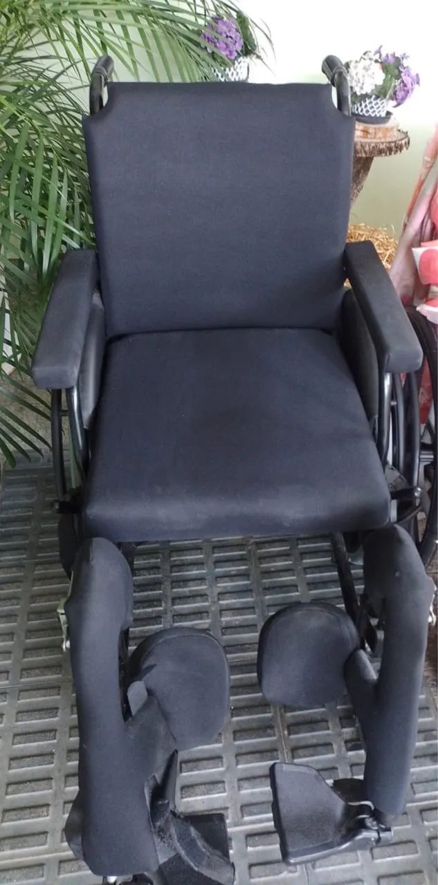 cadeira de rodas ortobras 45   - Foto 3