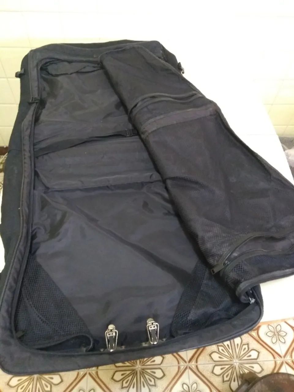 Capa Mala para Terno, Calça e Sapato - Foto 3