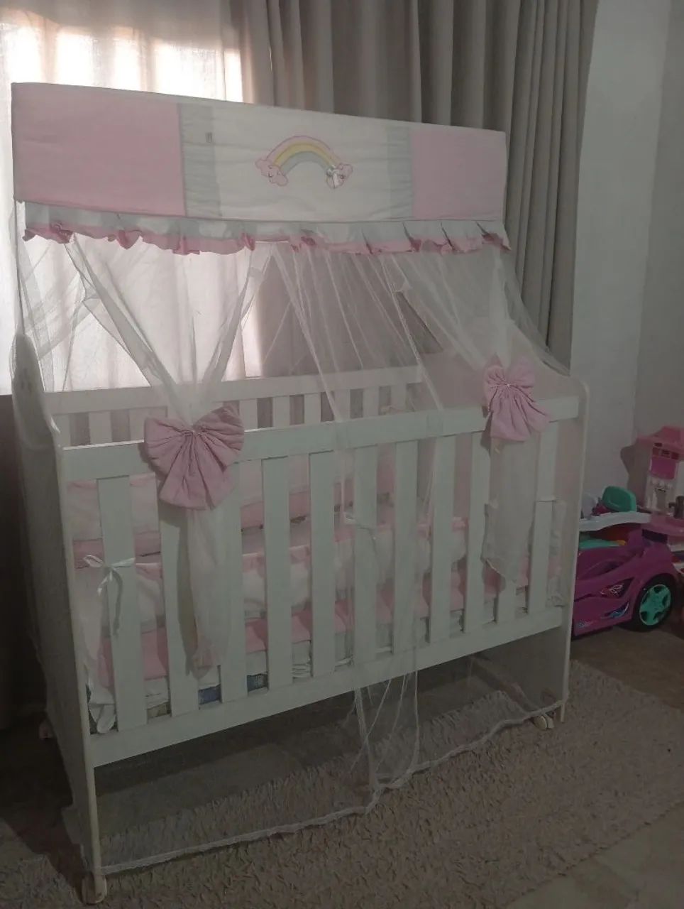 berço completo com kit de berço incluso 