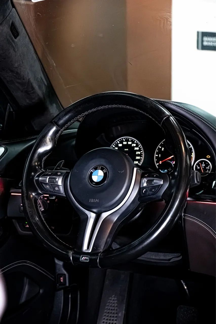 BMW M6 Gran Coupe 4.4 Bi-turbo V8 32V 560cv 2016