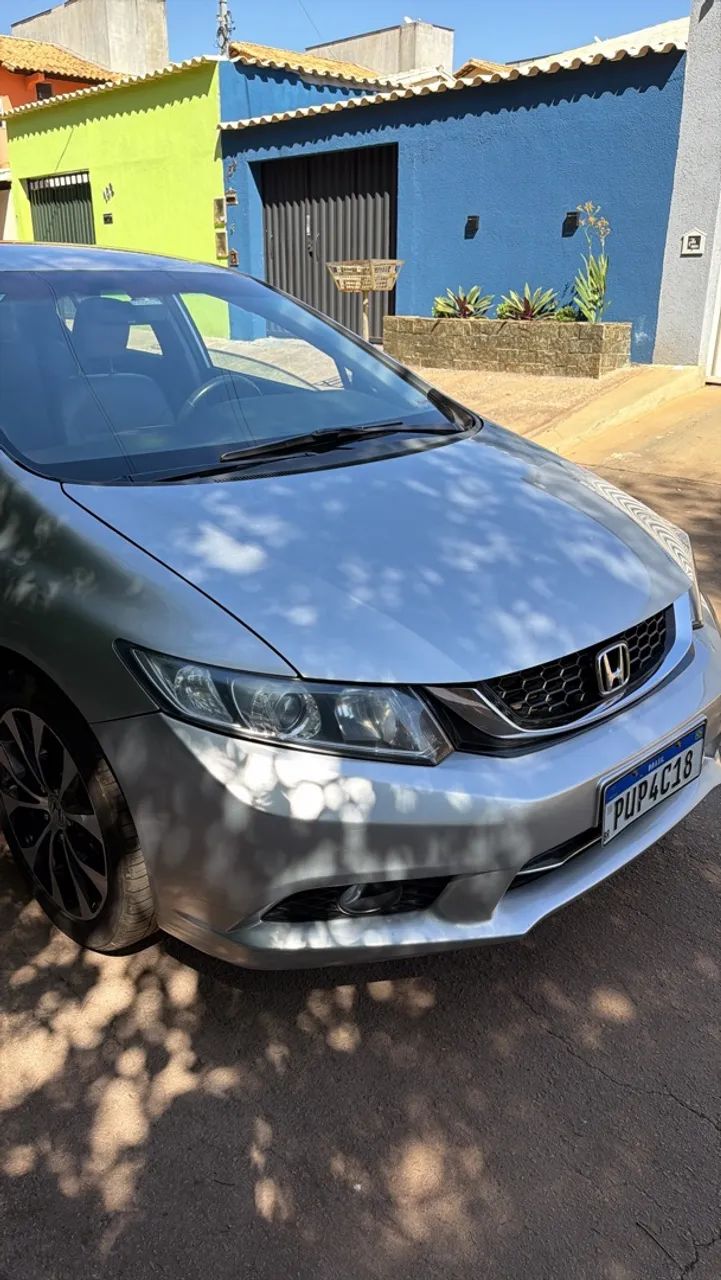 Honda Civic Civic Sedan LXR 2.0 Flexone 16V Aut. 4p 2015