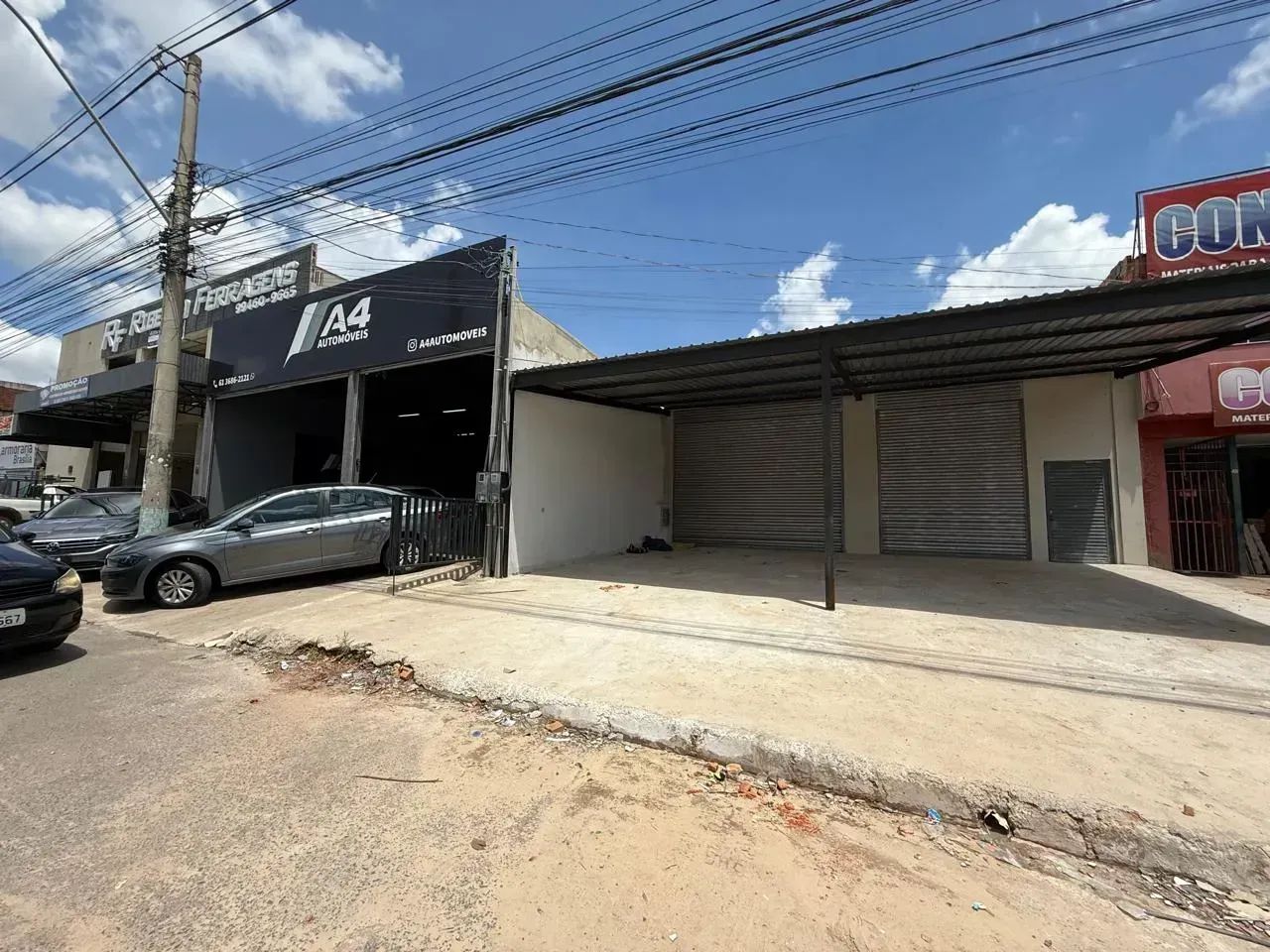 Aluga-se excelente loja no Itapoã.