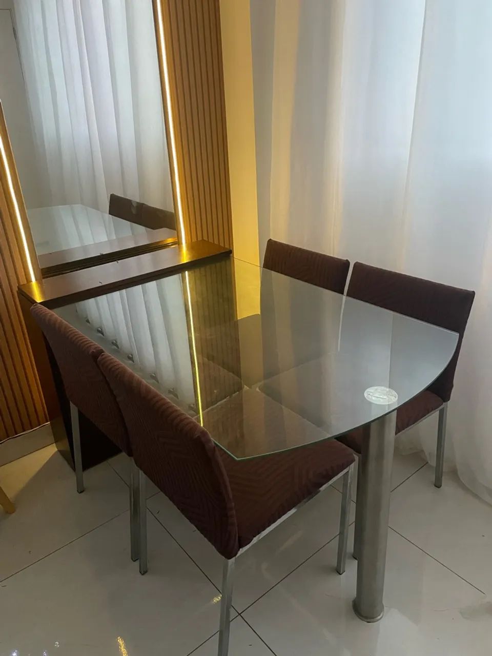 Mesa 4 cadeiras  - Foto 2