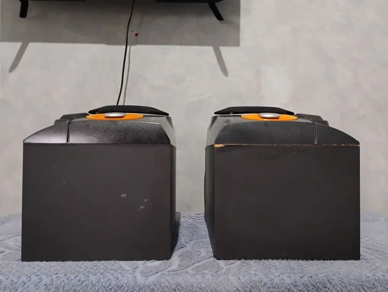 Duas Caixas de som Philips 3way Max Bass - Foto 4