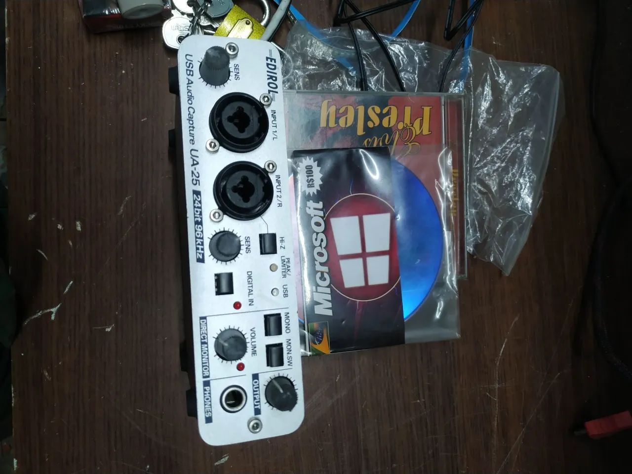 Interface de áudio Roland Edirol UA-25 - Foto 2