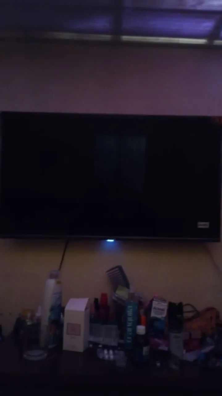 * R$.700 TV SMART 42 POLEGADAS COM NOTA FISCAL POUCO USADA  - Foto 3