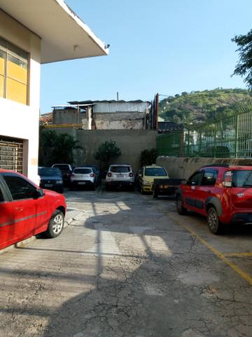 Apto amplo , 02 dorm e vaga, sem vista de comunidade , desocupado - Foto 3