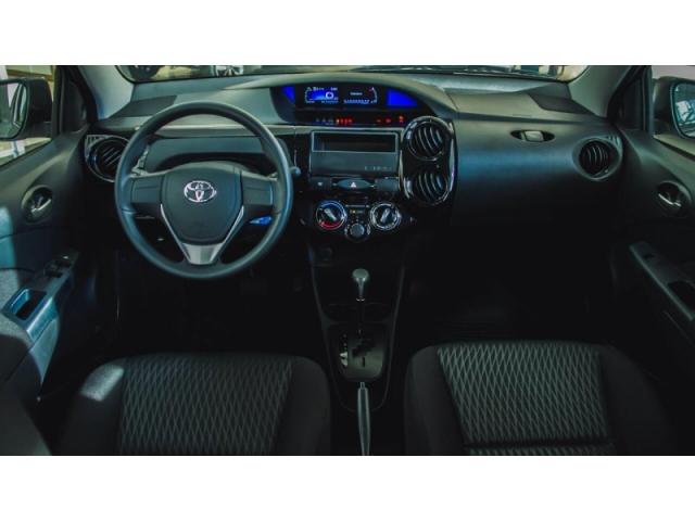 TOYOTA ETIOS 1.5 X SEDAN 16V FLEX 4P 2019 - Foto 6