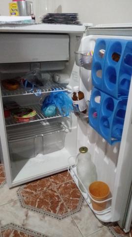 Vendo esse frigobar - Foto 2