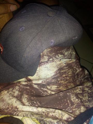 Vendo bonés - Foto 3