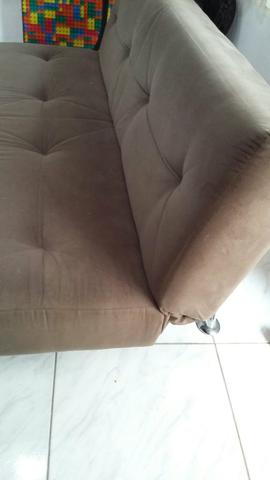 Vende -se um sofá cama retrátil