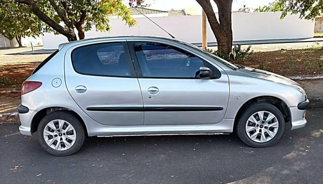 Vendo pegeout 206 - ano 2007 - Foto 4