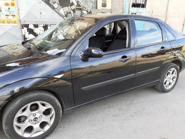 Ford Focus - Foto 5