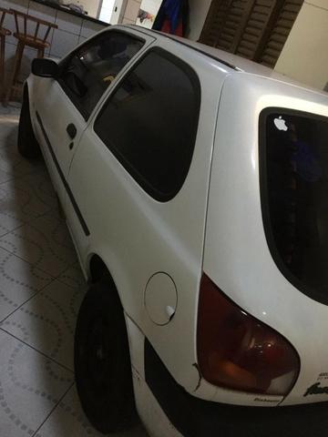 Vendo Fiesta 2001 Revisado