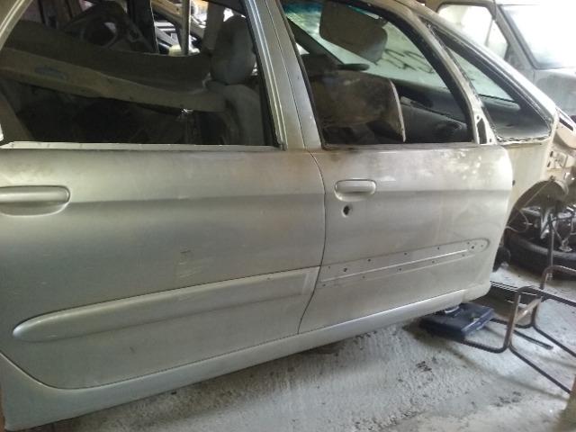 Sucata de Citroen Xsara Picasso - Motor Câmbio Peças Acessórios - CDV Credenciado - Foto 2