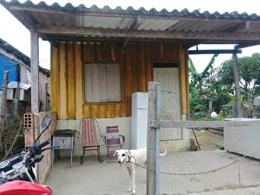 Vendo casa em Rio Preto da Eva