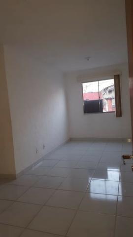Venha pagar mais barato nesse excelente dois quartos em André Carloni - Foto 2