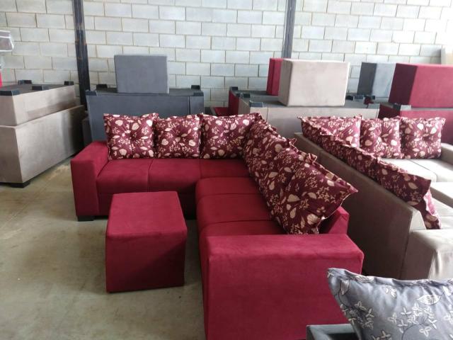 Sofa direto de fábrica com o Puff de brinde Whatsapp *