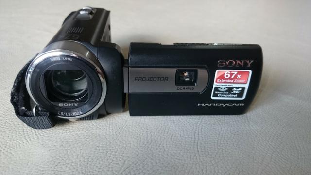 Filmadora Sony com Projetor Integrado - Foto 2