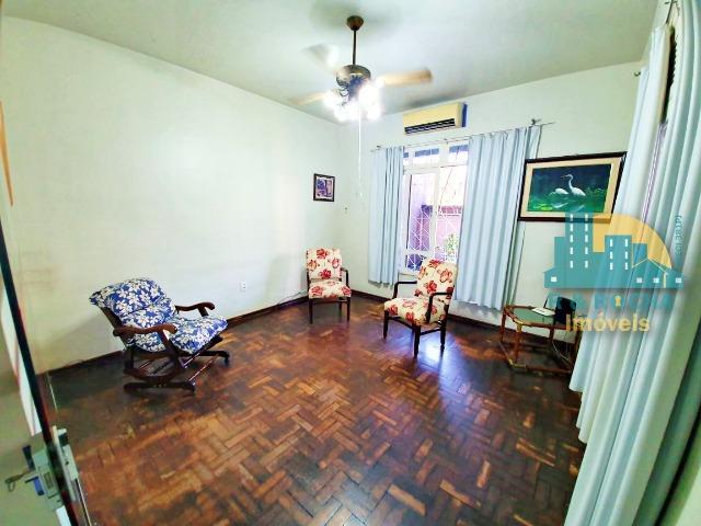 Casa com 4 quartos amplos e uma linda piscina - Duplex com 260m² - 3 vagas - Foto 14