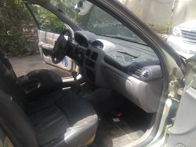 Renault Clio 2002 - Foto 4