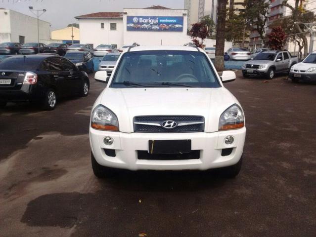 HYUNDAI TUCSON GLS 4X2 2.0 16V AT FLEX Branco 2014/2015 - Foto 8