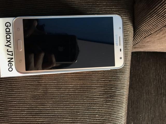 Galaxy J7 Neo
