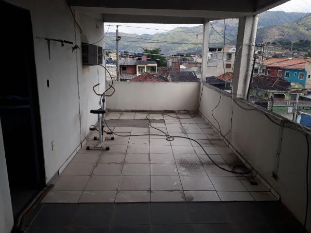 Vendo Casa e uma loja na Estrada do Realengo em Realengo - Foto 18