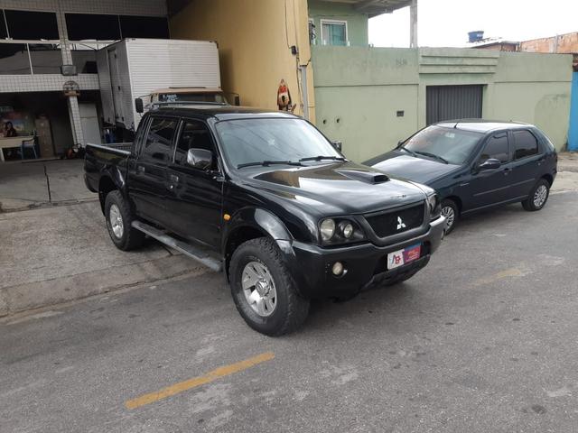 L.200 Sport Ano.2005 diesel Câmbio manual Completa 4x4 - Foto 4