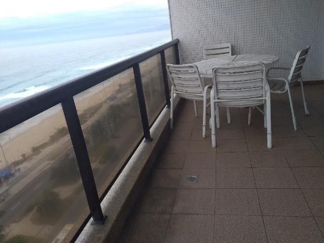 Apartamento Frente para o Mar