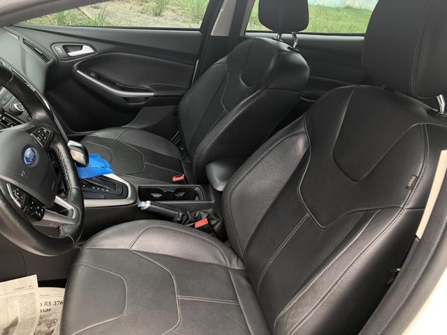 Amarok 2011 e Focus 2016 - Foto 12