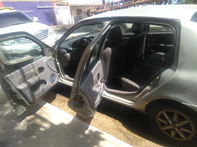 Renault Clio 2002 - Foto 2