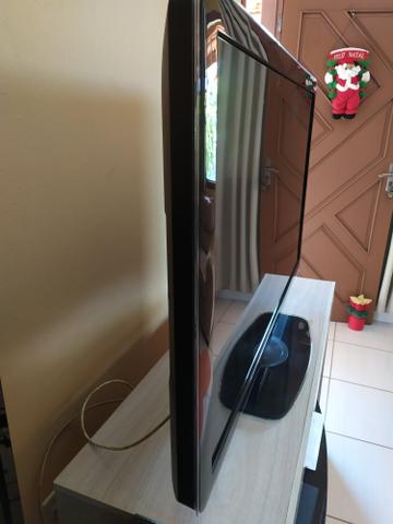 TV Philips 46' LCD - Foto 2
