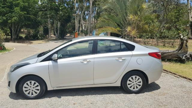 HB20s sedã 1.6 para vender rápido, único dono - Foto 4