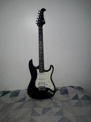 Guitarra Eagle Super Strato