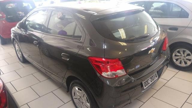 Onix Joy 1.0 2018 completo só R$ 34.500,00 - Foto 3