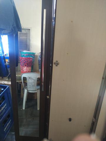 Cama casal e guarda roupa grande - Foto 3