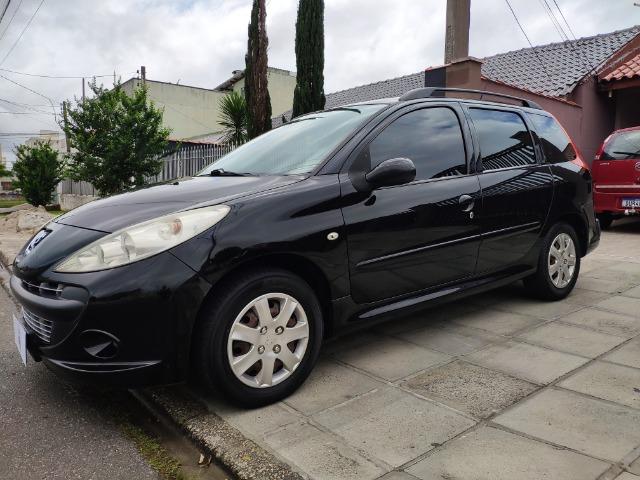 Peugeot 207 SW XR 1.4 Flex 2011 - Foto 8