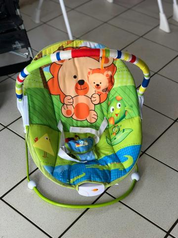 Cadeirinha de descanso com Vibracoes Relaxantes que estimulam seu Bebezinho