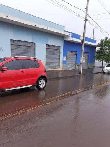 Atenção investidores vendo em sarandi quatro salão comercial juntos - Foto 5