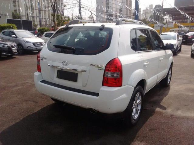 HYUNDAI TUCSON GLS 4X2 2.0 16V AT FLEX Branco 2014/2015 - Foto 4
